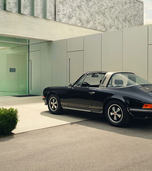 008 Targa Classic 3 4 Rear V03